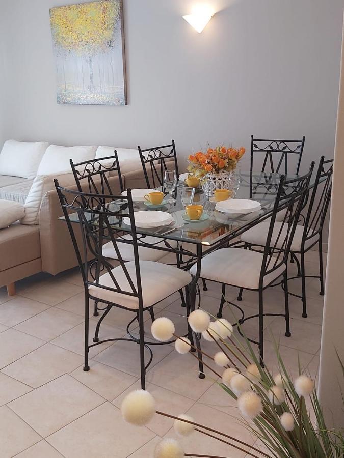 Villa Seaview With Pool - Apartment Yellow Trogir Luaran gambar
